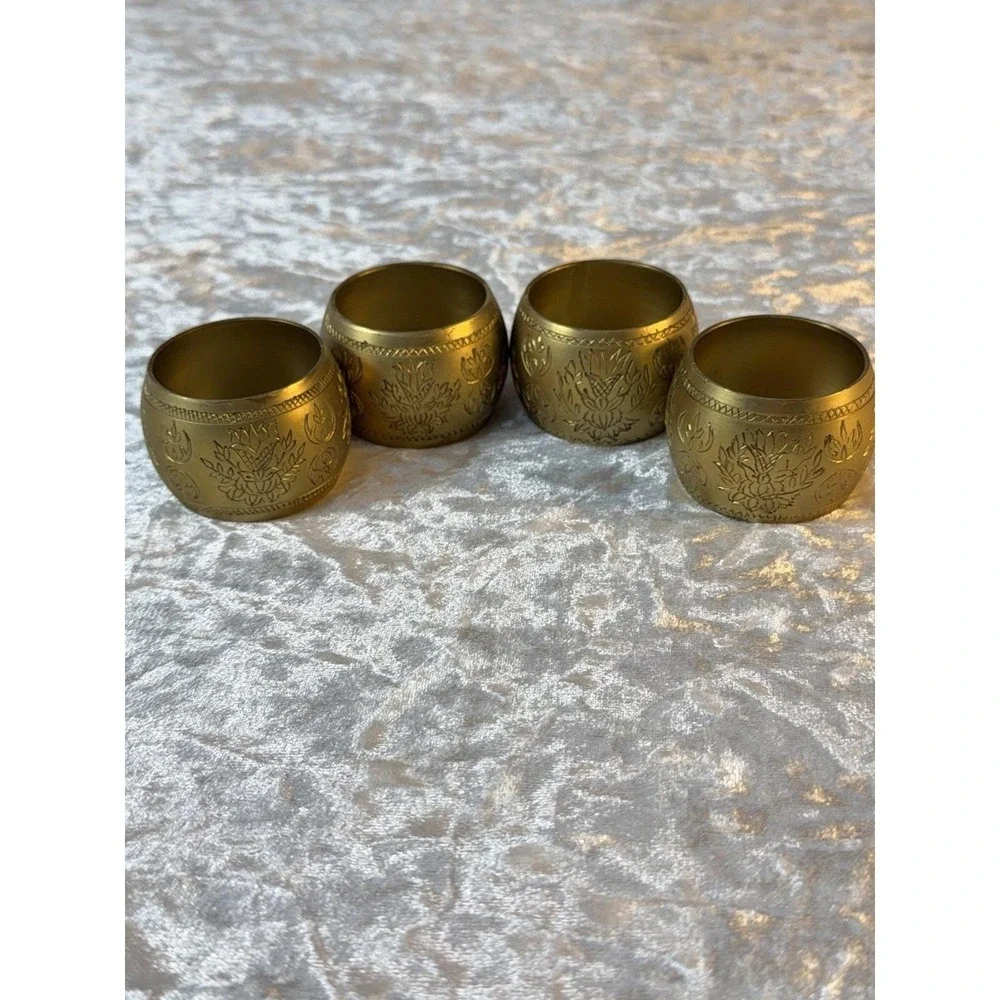Vintage Brass Napkin Rings Set of 4 Etched Floral Boho Table Decor‎ Gold